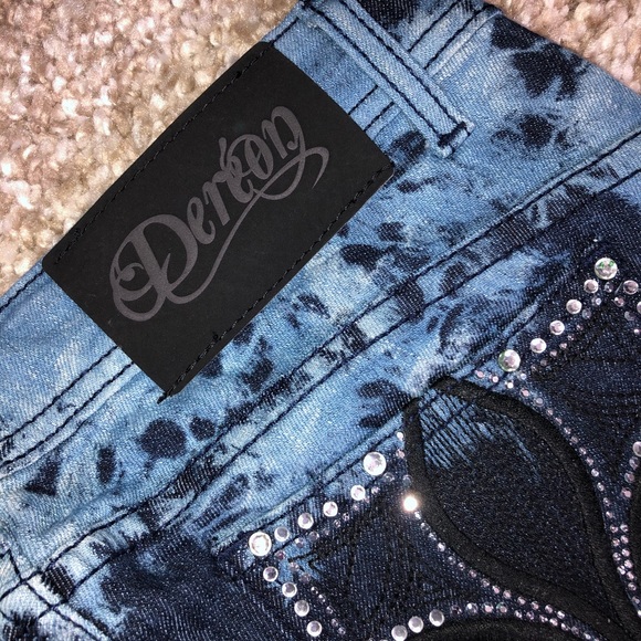 Dereon Mixed Colored Jeans - Picture 4 of 7
